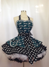 Load image into Gallery viewer, Philadelphia Eagles NFL Fan Girl Apron, Adult