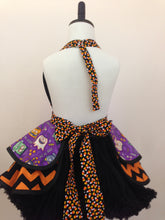 Load image into Gallery viewer, Trick Or Treat Halloween Apron, Girl's Apron