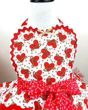 Load image into Gallery viewer, The Key to My Heart Mommy and Me Valentine Aprons