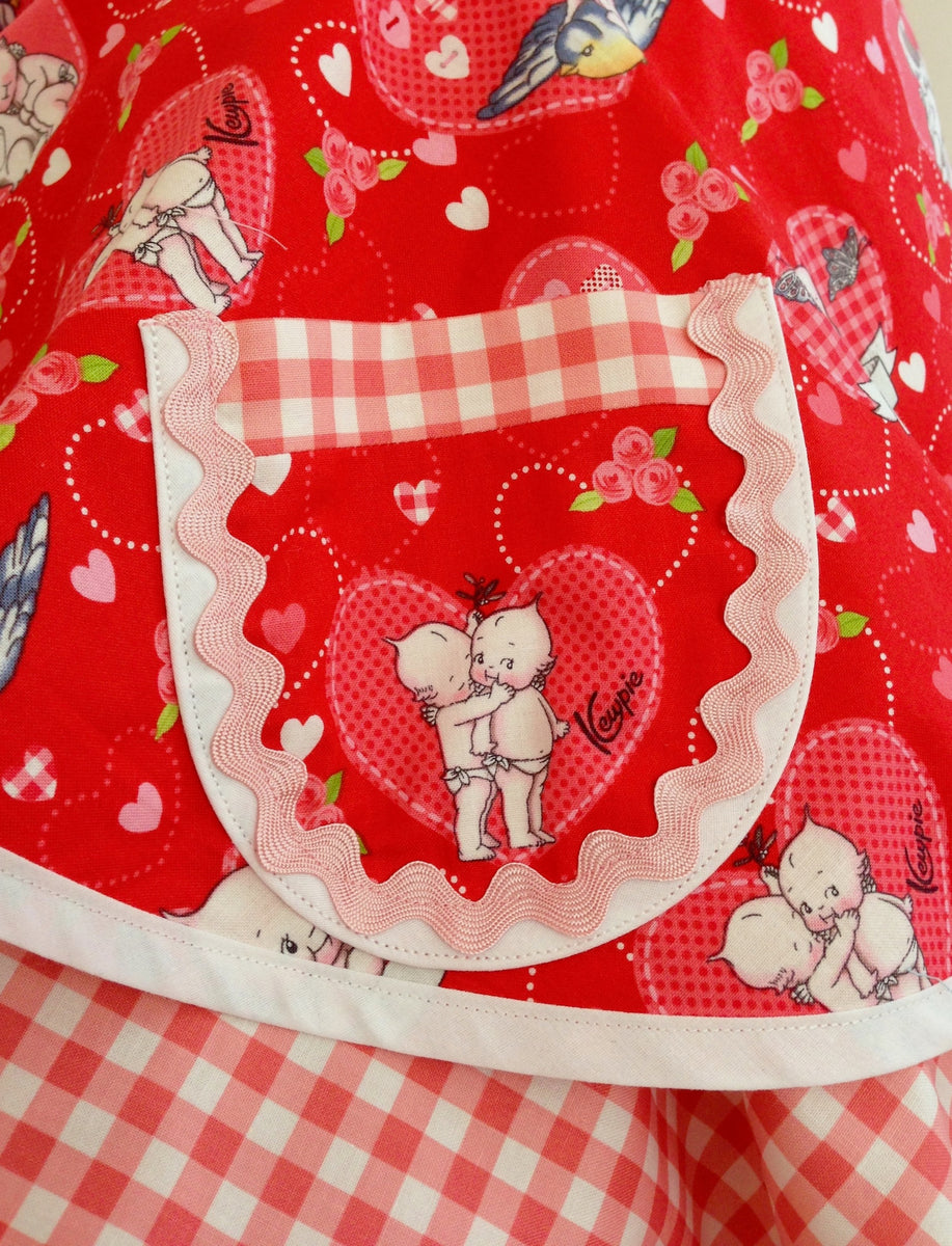 The Key to My Heart Mommy and Me Valentine Aprons – SassyFras