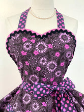 Load image into Gallery viewer, Zazzy Zinnias Apron, Women's Apron