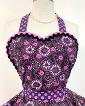 Load image into Gallery viewer, Zazzy Zinnias Apron, Women's Apron