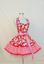 Load image into Gallery viewer, June Cleaver Paper Daisies Pin Up Apron, Cosplay 50's Housewife