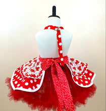 Load image into Gallery viewer, The Key to My Heart Mommy and Me Valentine Aprons