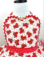 Load image into Gallery viewer, The Key to My Heart Mommy and Me Valentine Aprons