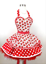 Load image into Gallery viewer, The Key to My Heart Mommy and Me Valentine Aprons