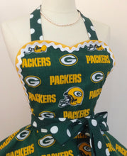 Load image into Gallery viewer, Green Bay Packers NFL Fan Girl Apron, Adult