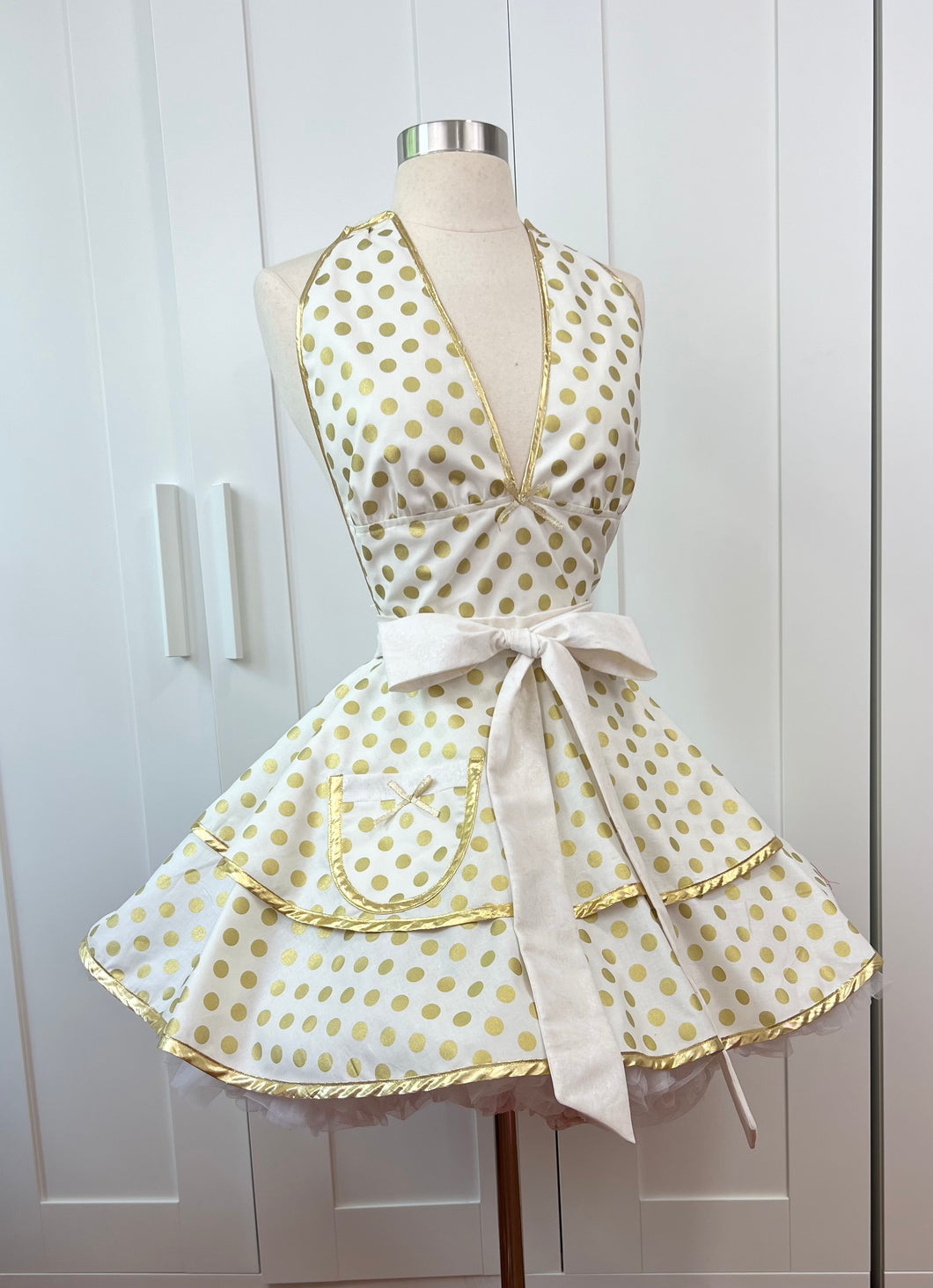 Marilyn Monroe Inspired Gold Dot Pin Up Apron, All That Glitters, Some Like It Hot, Retro Hostess Apron