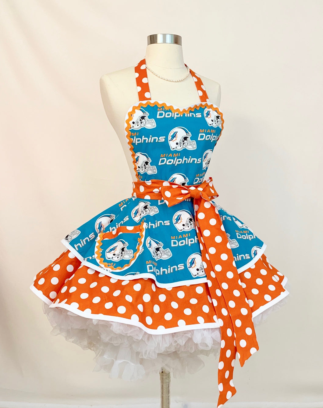 Miami Dolphins Full Apron.. With a hint of Orange..Lets go…