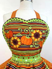 Load image into Gallery viewer, Pumpkin Patch Women&#39;s Fall Apron
