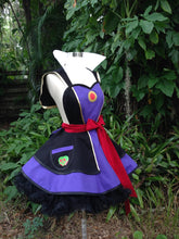 Load image into Gallery viewer, Ravenna Evil Queen Costume Apron
